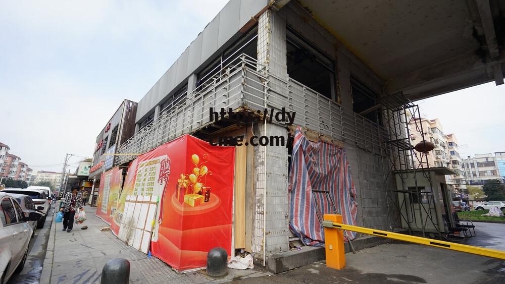 精品一三区产品免费(精品一三区产品免费久吧最新区)